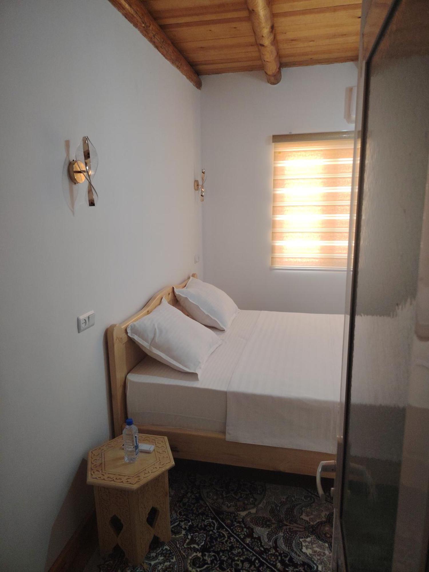 Gold Khiva Bed and Breakfast Δωμάτιο φωτογραφία
